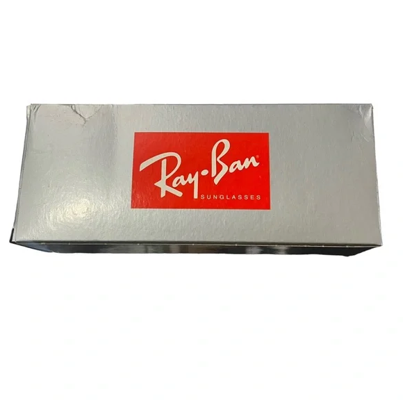 New Wayfarer Classic Ray-ban sunglasses - Picture 4 of 8